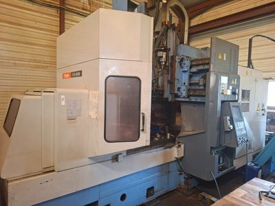 une machine qui se trouve à l'intérieur d'un bâtiment