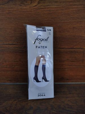 Lot de 69 paires de mi-bas de la marque FOGAL (produit de tr…