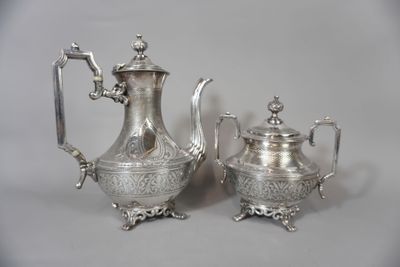 Élément de service à thé en métal argenté comprenant sucrier…