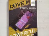 the box of the samsung galaxy s4 is open on the table