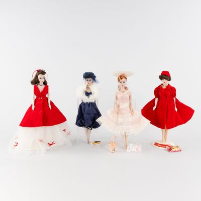 Collection Barbie Porcelain Treasures, quatre poupées Barbie…