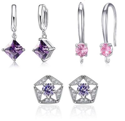 un lot de quatre paires de boucles d'oreilles « cubicge » violettes et roses