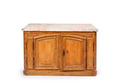 une vieille armoire en bois avec un plateau en marbre, sur fond blanc