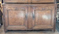 Important buffet (x2) corps en bois naturel mouluré et sculp… (photo 2)
