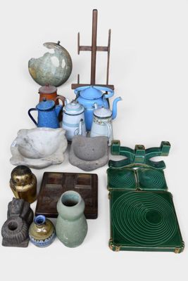 a lot of items that are sitting on a table