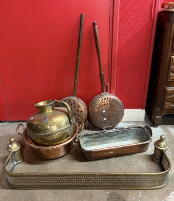 Lot comprenant deux baissinoires, un bassin, une poissonnièr… - Photo 1