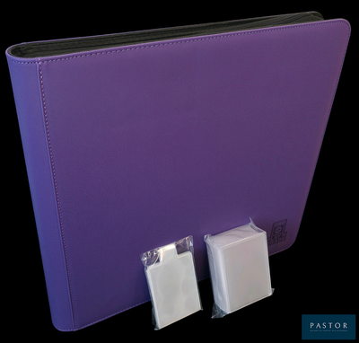 un dossier violet auquel sont fixées deux clés USB