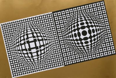 a black and white drawing of two circles with a black and white pattern