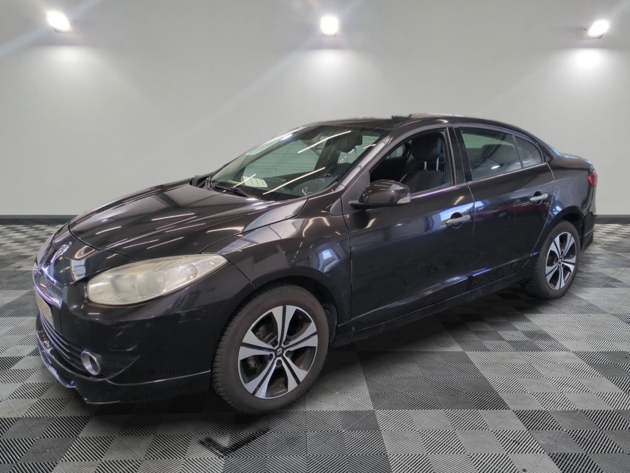 RENAULT - FLUENCE DCI 110 FAP ECO2 BLACK EDITION - GO - Mise…