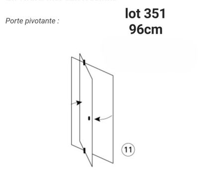 Le schéma indique l'emplacement de la porte et celui de la vitre.