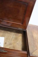 Bureau en acajou et placage d'acajou ouvrant par des tiroirs… (photo 4)