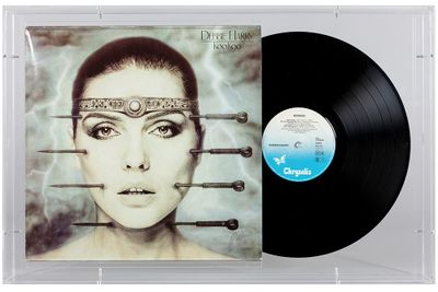 H.R. GIGER (1940 - 2014) Pochette de disque représentant Deb…