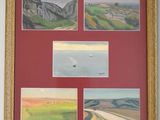 tableau représentant un paysage, composé de quatre images différentes, dans un cadre doré accroché au mur