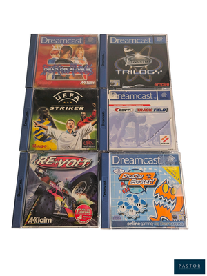 de nombreux jeux vidéo exposés sur la table