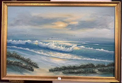 un tableau représentant une scène de plage avec des vagues qui déferlent