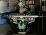 l'image d'une machine installée dans une pièce