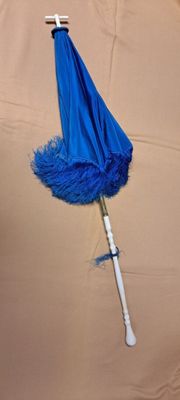 PARASOL de dame, soie bleue en parfait état