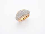une bague en or 18k et diamants