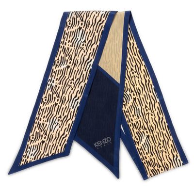 a close up of a scarf on a white background
