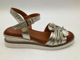 Photo 2/6 du lot