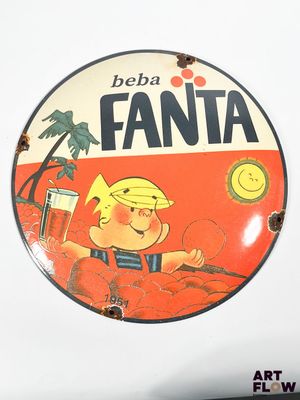 a sign that says beba fanta on the side of a truck