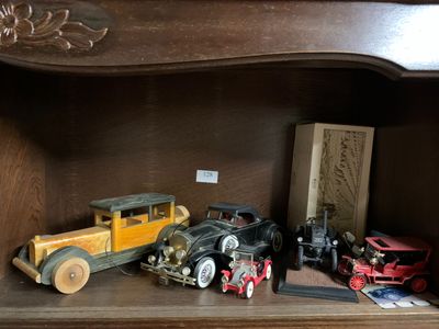 * Lot de véhicules en réduction