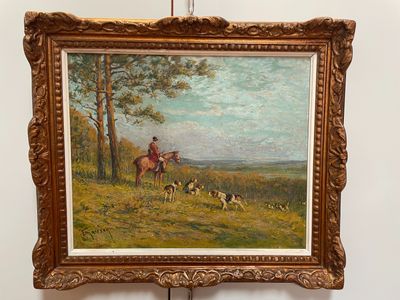 un tableau représentant un homme à cheval, avec un groupe de chiens au premier plan