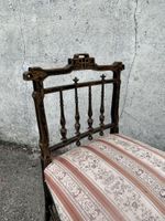 Chaise de musique en bois noirci à rehauts dorés d'inspirati… (photo 4)