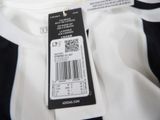 a label on a white shirt that says no bada