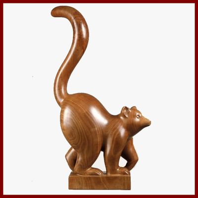 GALOYER François, né en 1944 : Lemurien à ventre roux.