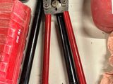 quelques outils posés sur une table