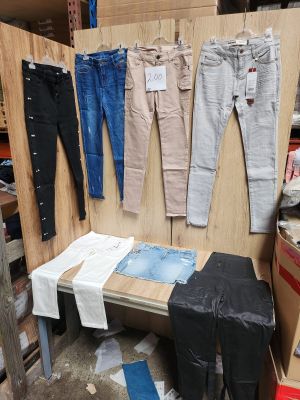 Lot de 7 vêtements femme, tailles 38, différents coloris,Les articles 