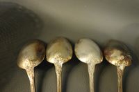 Lot de métal argenté comprenant 12 fourchettes et 10 cuillèr… (photo 3)