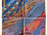 une image représentant une écharpe multicolore à motifs