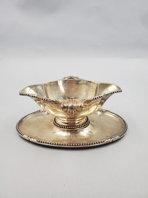 Saucière et son dormant en argent. - Photo 1