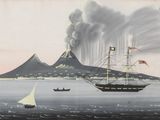 un tableau représentant un bateau sur l'eau, avec un volcan en arrière-plan
