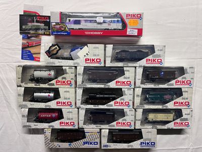 PIKO – Lot de matériels roulant en boites d ‘origines comprenant une l - Photo 1