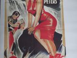 une vieille affiche de cinéma représentant une femme en robe rouge