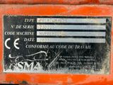 a label on the side of a machine that says code machine date