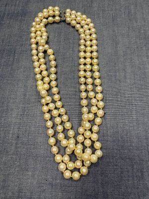 collier de perles à deux rangs avec fermoir en or