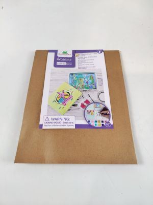 un bout de papier sur lequel est dessinée une image de chat