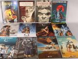 un grand nombre de livres posés sur une table