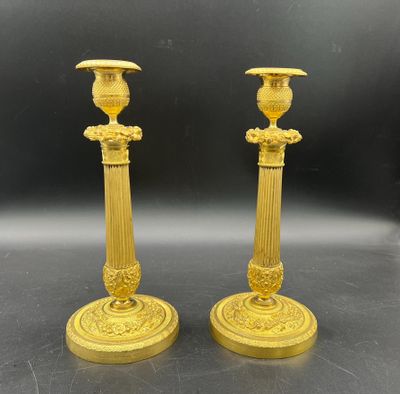 paire de chandeliers anciens en laiton