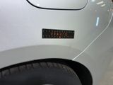 a sticker on the side of a car that says vauto