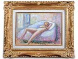 une peinture à l'huile représentant une femme allongée sur un lit, dans un cadre doré