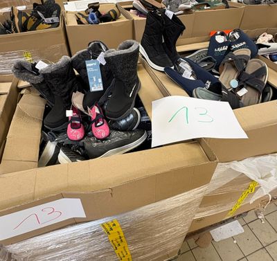 CHAUSSURES CHAUSSONS H/F/E 1 palette