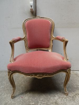 Fauteuil cabriolet en bois laqué - Style Louis XV - H.