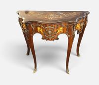 Console en bois de placage à décor marqueté de rinceaux flor… (photo 2)