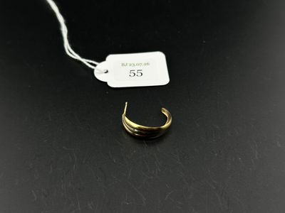 a close up of a hook with a tag attached to it