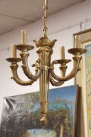 Lustre en bronze à quatre bras de lumière, le sommet du fût … (photo 3)